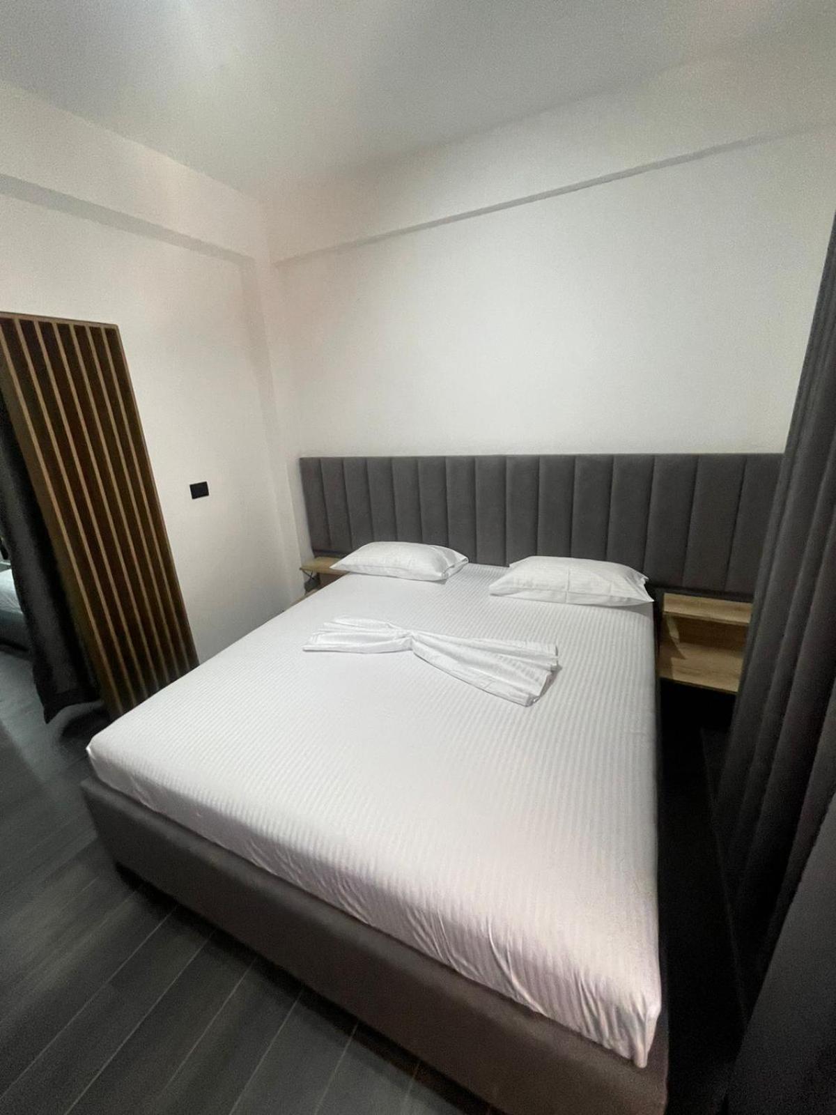 Aries Apartments Saranda Kültér fotó