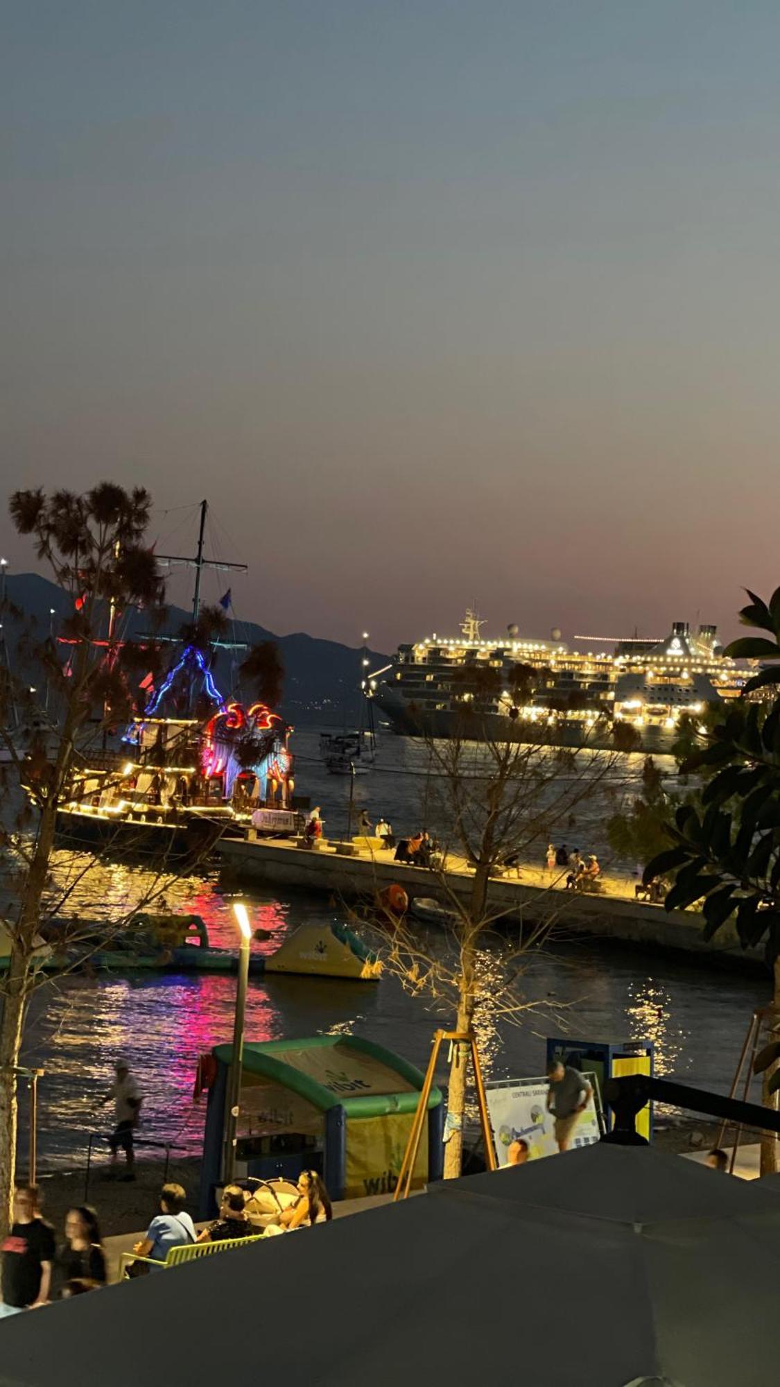 Aries Apartments Saranda Kültér fotó