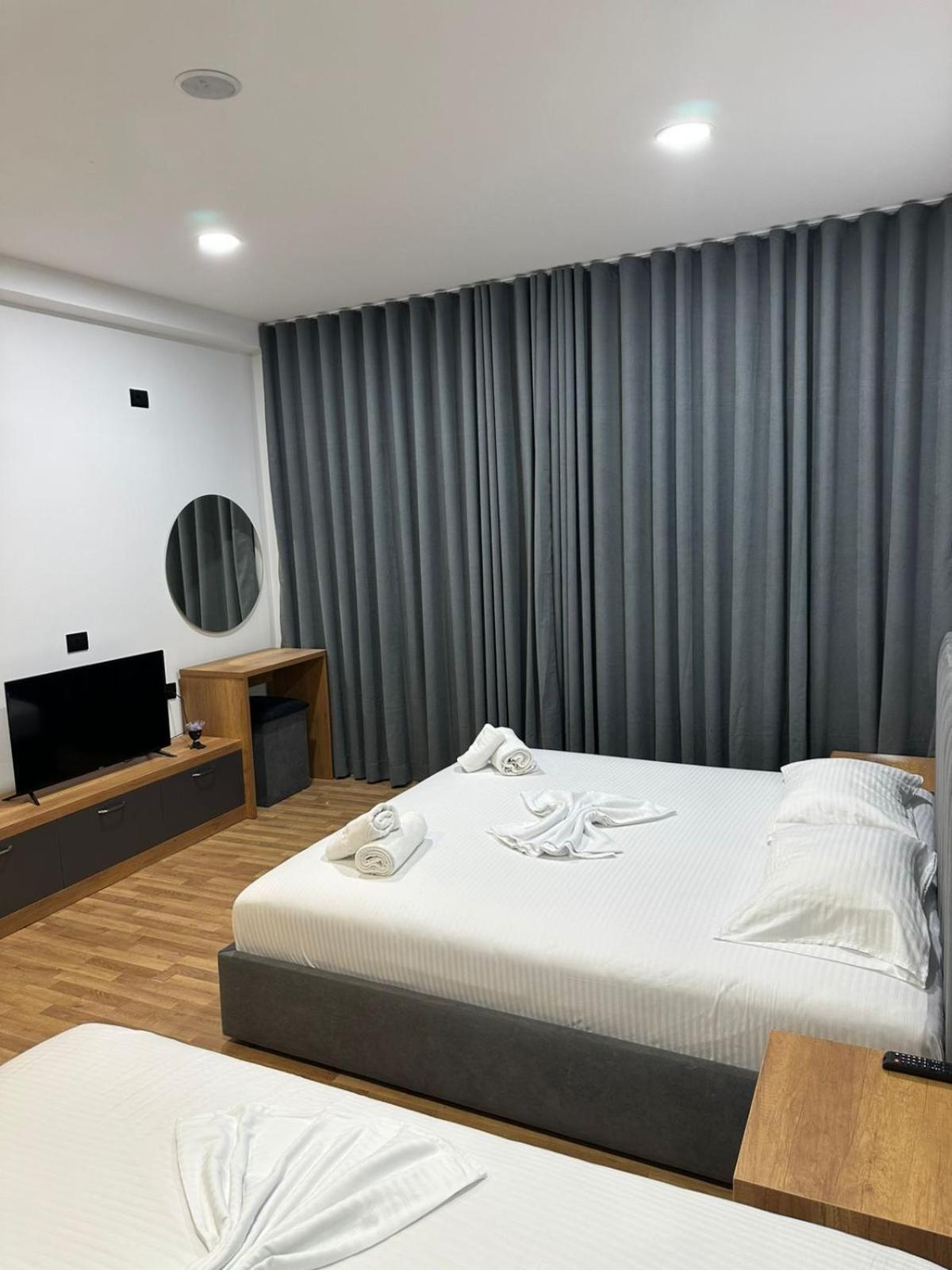 Aries Apartments Saranda Kültér fotó